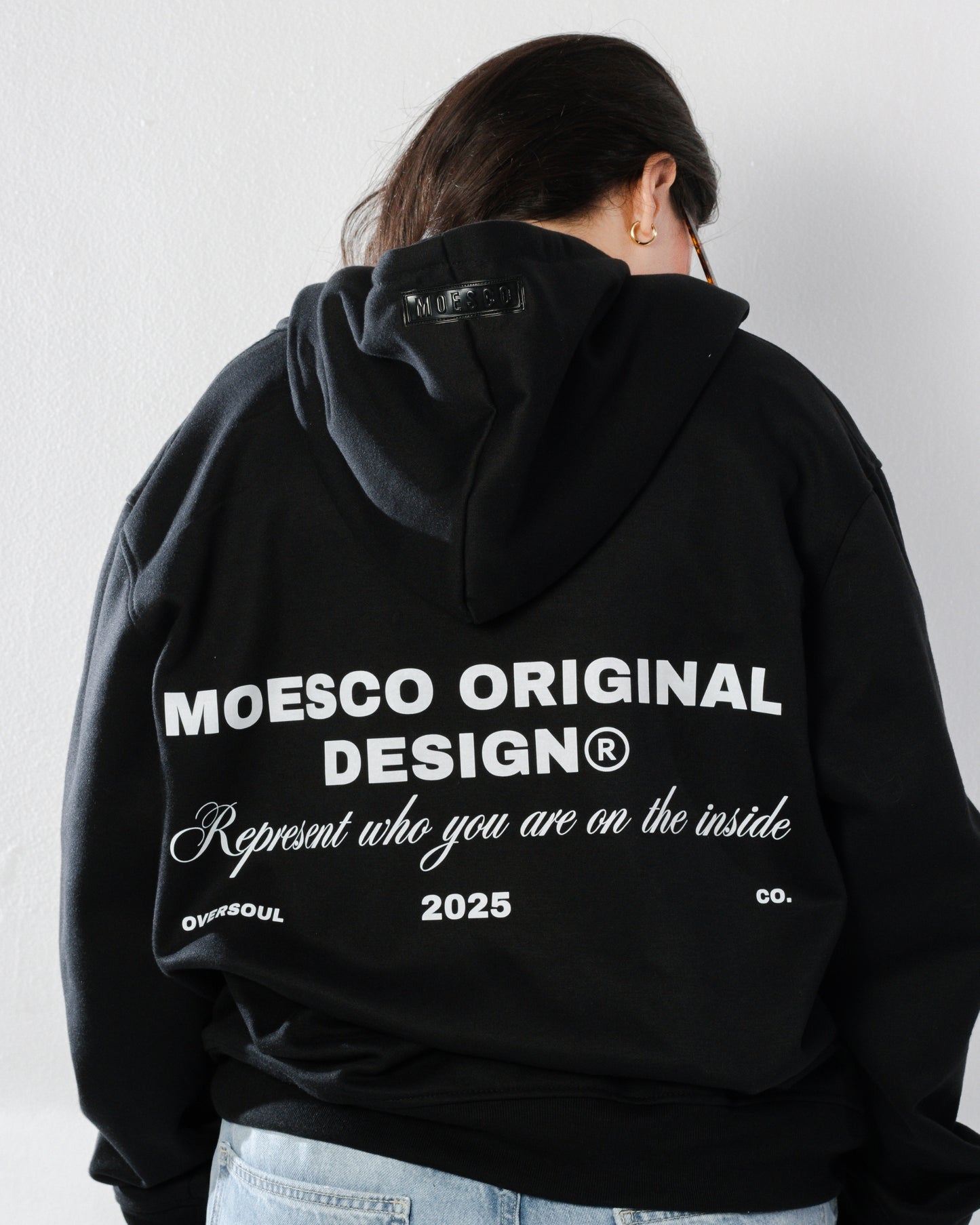 MOESCO ORIGINAL DESIGN BLACK HOODIE WOMAN