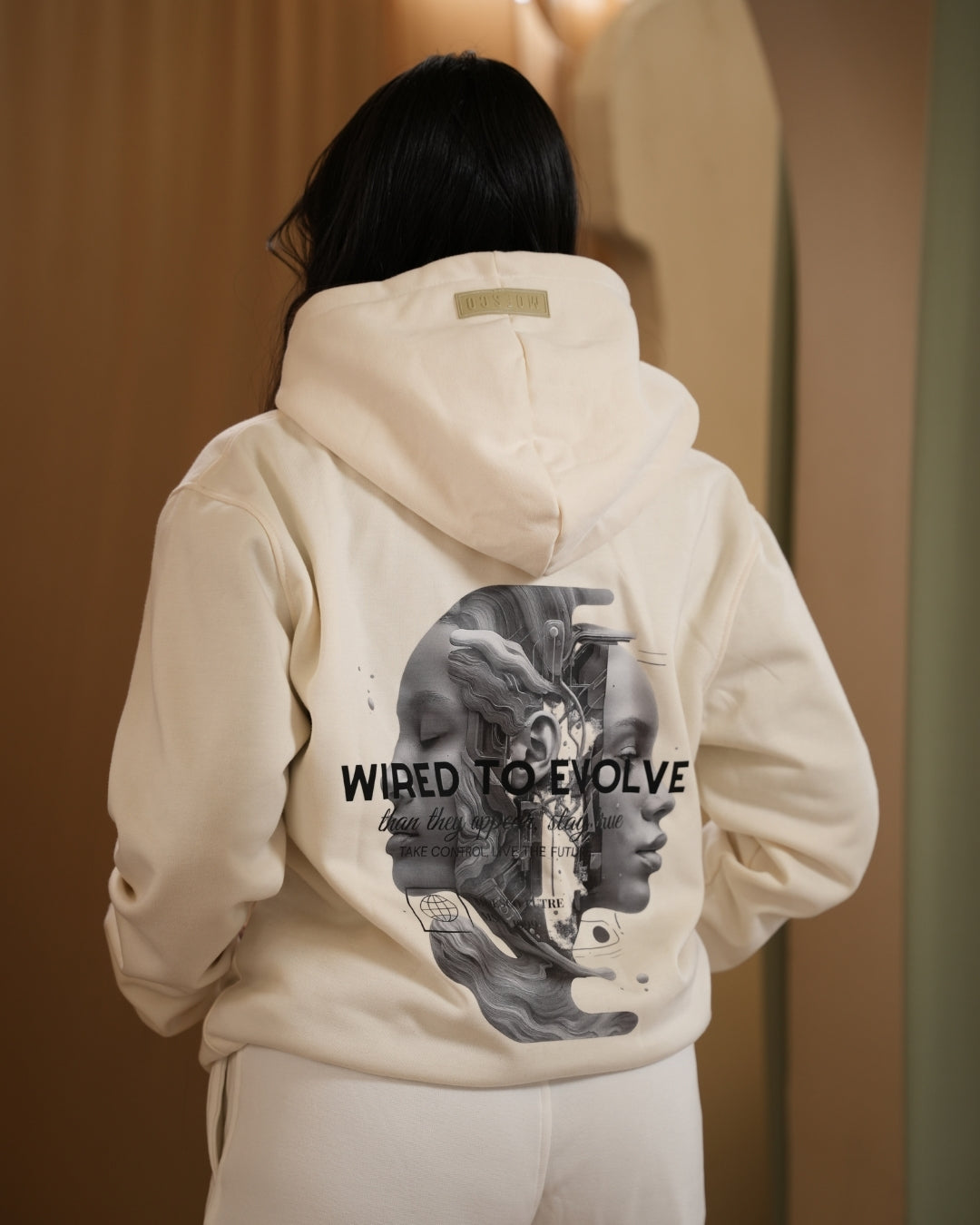 TO EVOLVE HOODIE IVORY WOMAN