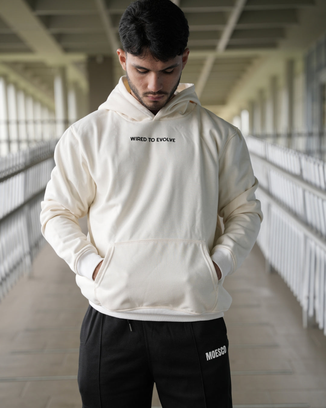 TO EVOLVE HOODIE IVORY MAN