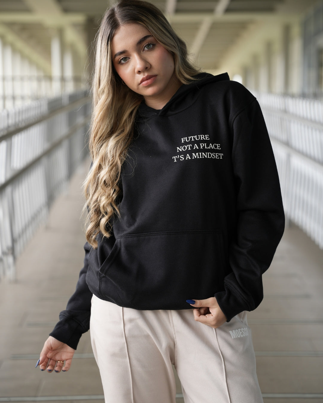 NEW EDITION HOODIE BLACK WOMAN