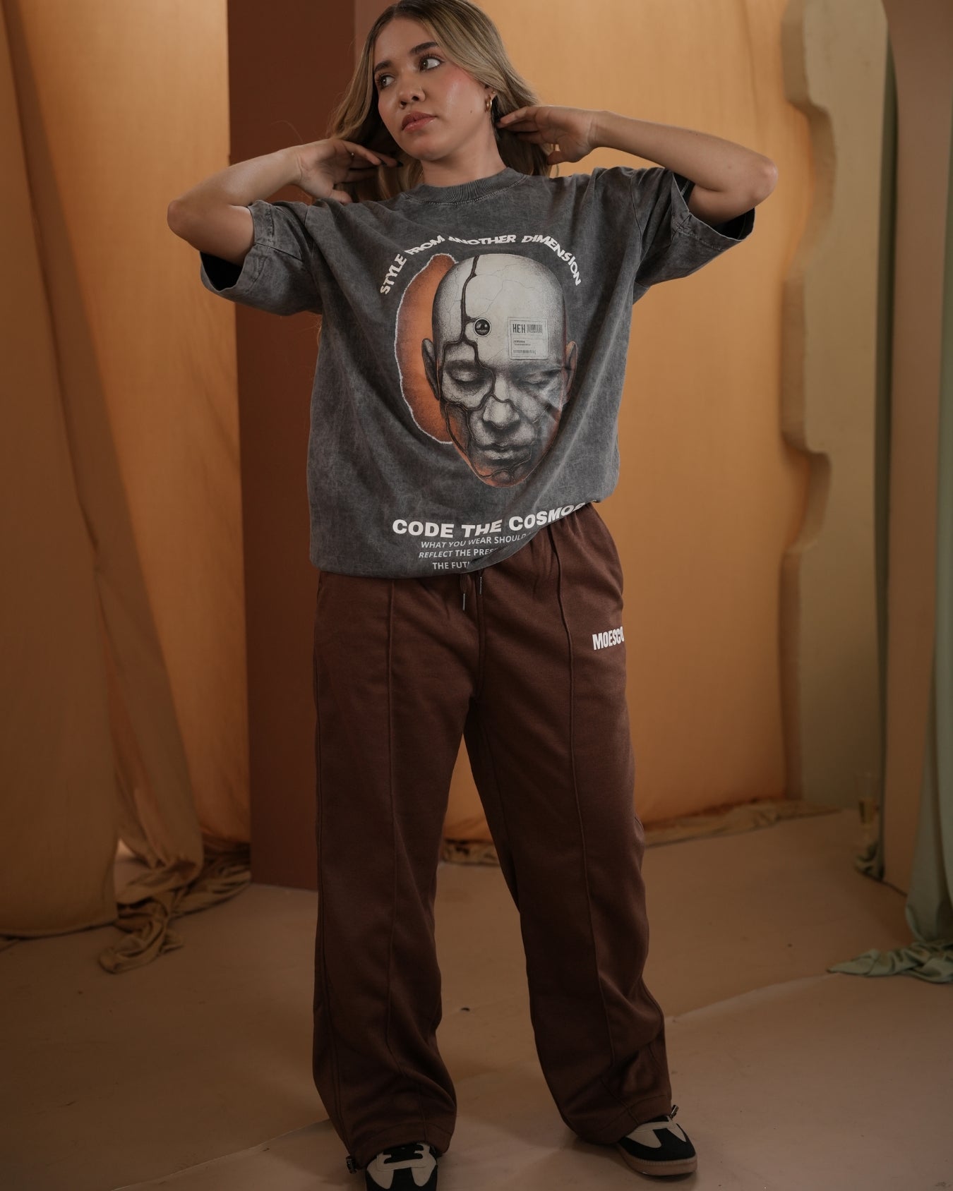 MOESCO LOGO SWEATSHIRT PANTS BROWN WOMAN