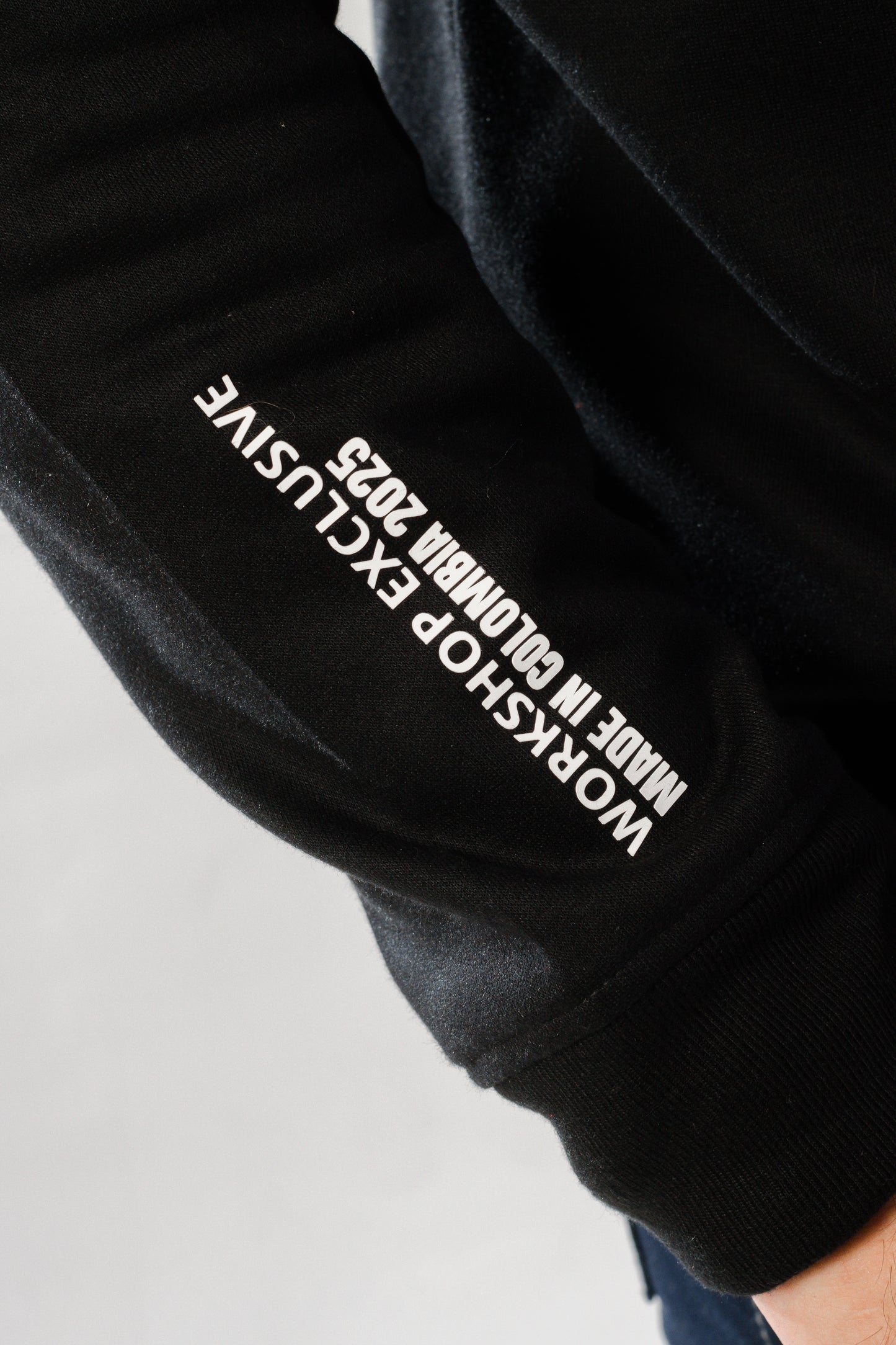 MOESCO LOGO BOXY FIT JACKET BLACK MAN